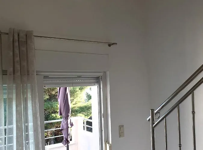 Alisa Апартаменты *