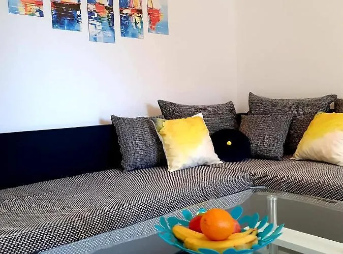 Alisa Апартаменты *