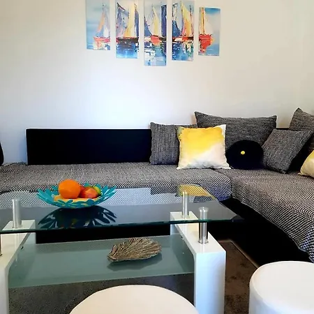 Alisa * Τρογκίρ